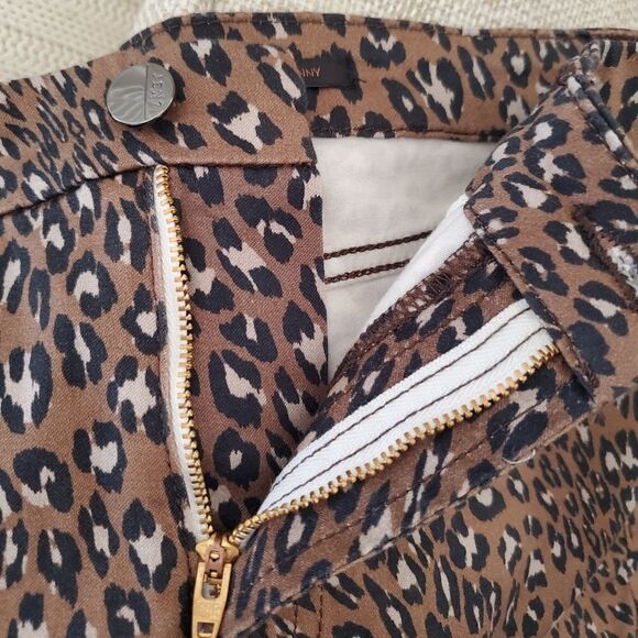 Jen7 Animal Printed Ankle Skinny Jeans - Picture 12 of 16